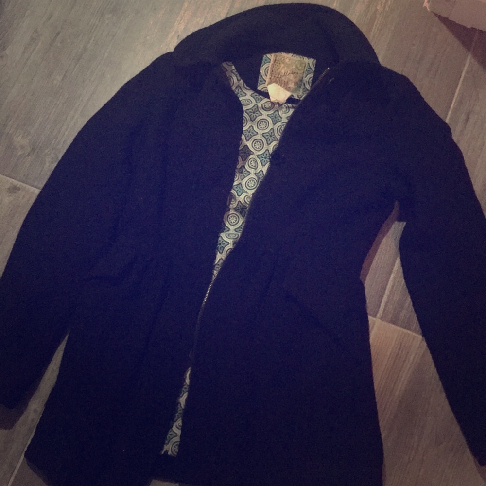 Coat, missing a bottom